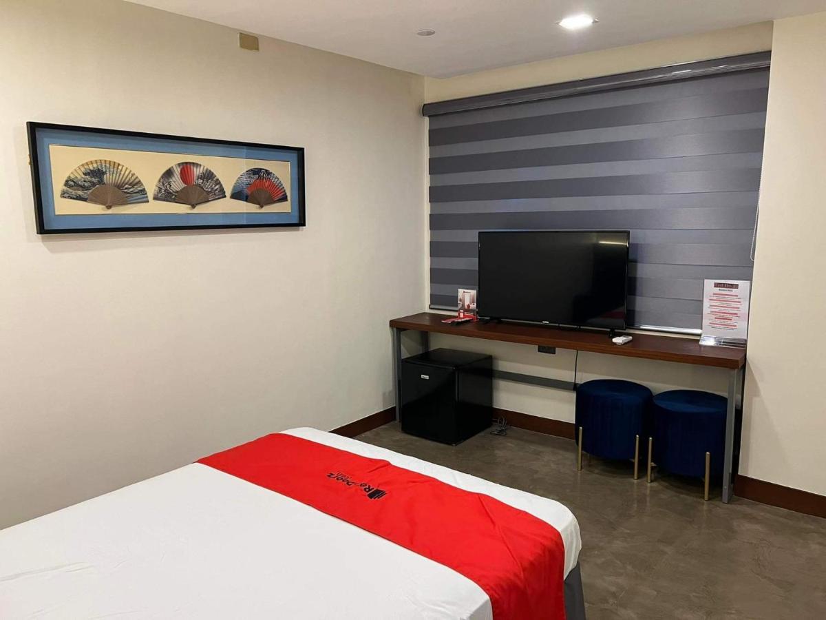 Reddoorz Plus @ Toshiko Boutique Hotel Koronadal City Exterior photo